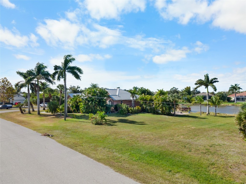 208 Antilla Drive Rotonda West FL 33947 D6145278 image4