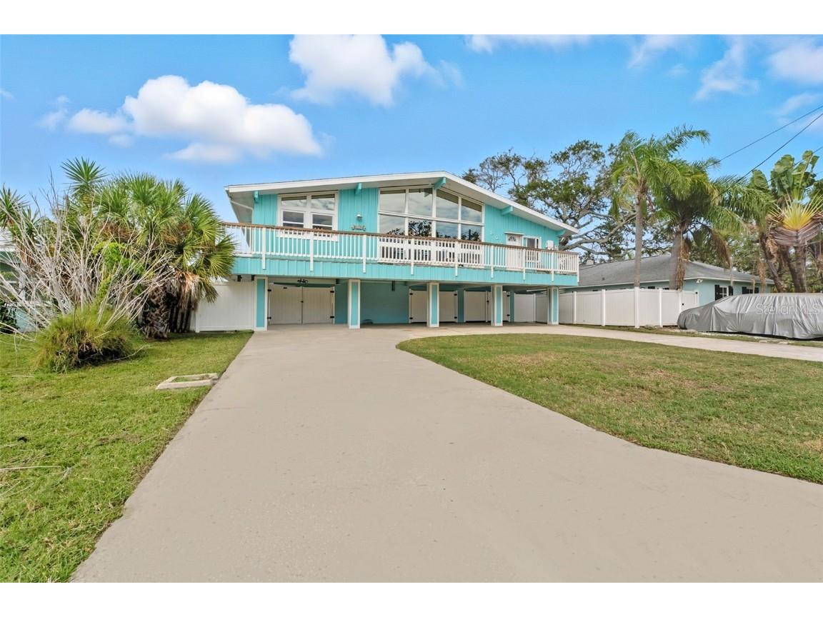 208 Bates Avenue Indian Rocks Beach FL 33785 TB8433818 image1