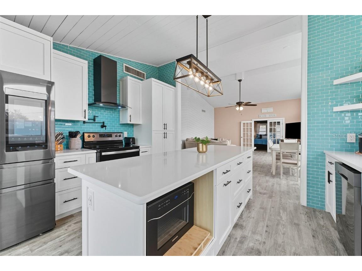 208 Bates Avenue Indian Rocks Beach FL 33785 TB8433818 image14