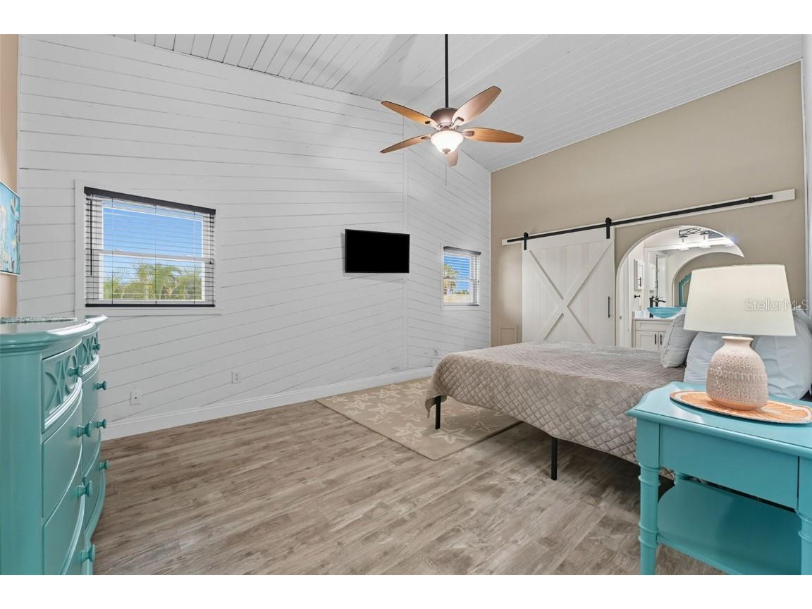 208 Bates Avenue Indian Rocks Beach FL 33785 TB8433818 image16