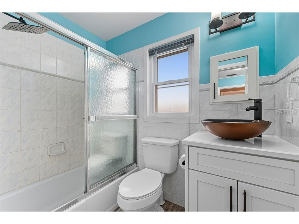 208 Bates Avenue Indian Rocks Beach FL 33785 TB8433818 image27