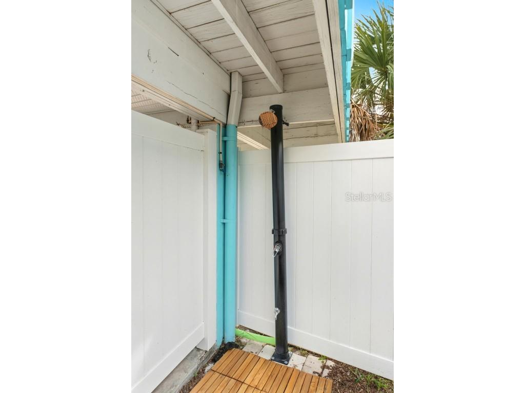 208 Bates Avenue Indian Rocks Beach FL 33785 TB8433818 image39