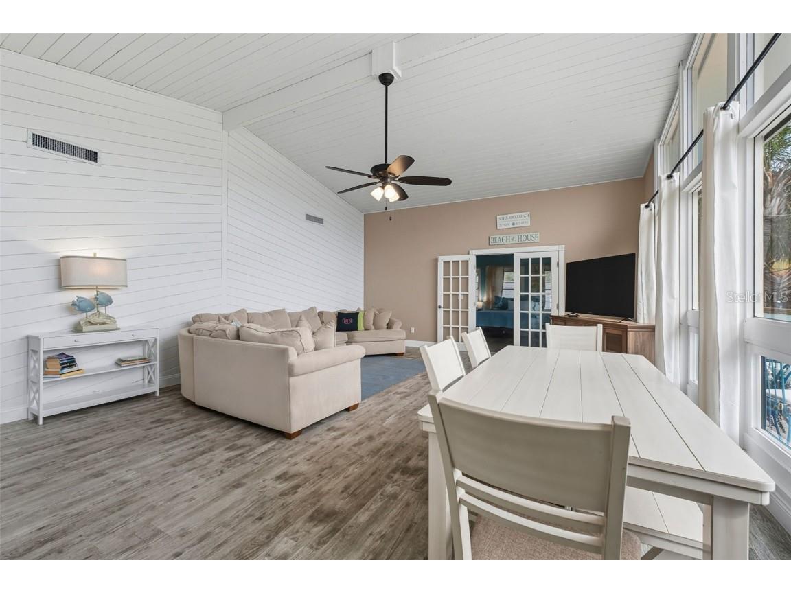 208 Bates Avenue Indian Rocks Beach FL 33785 TB8433818 image8