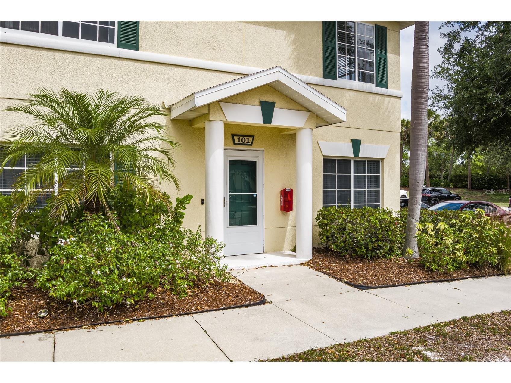 208 Cape Harbour Loop #101 Bradenton FL 34212 A4689485 image7