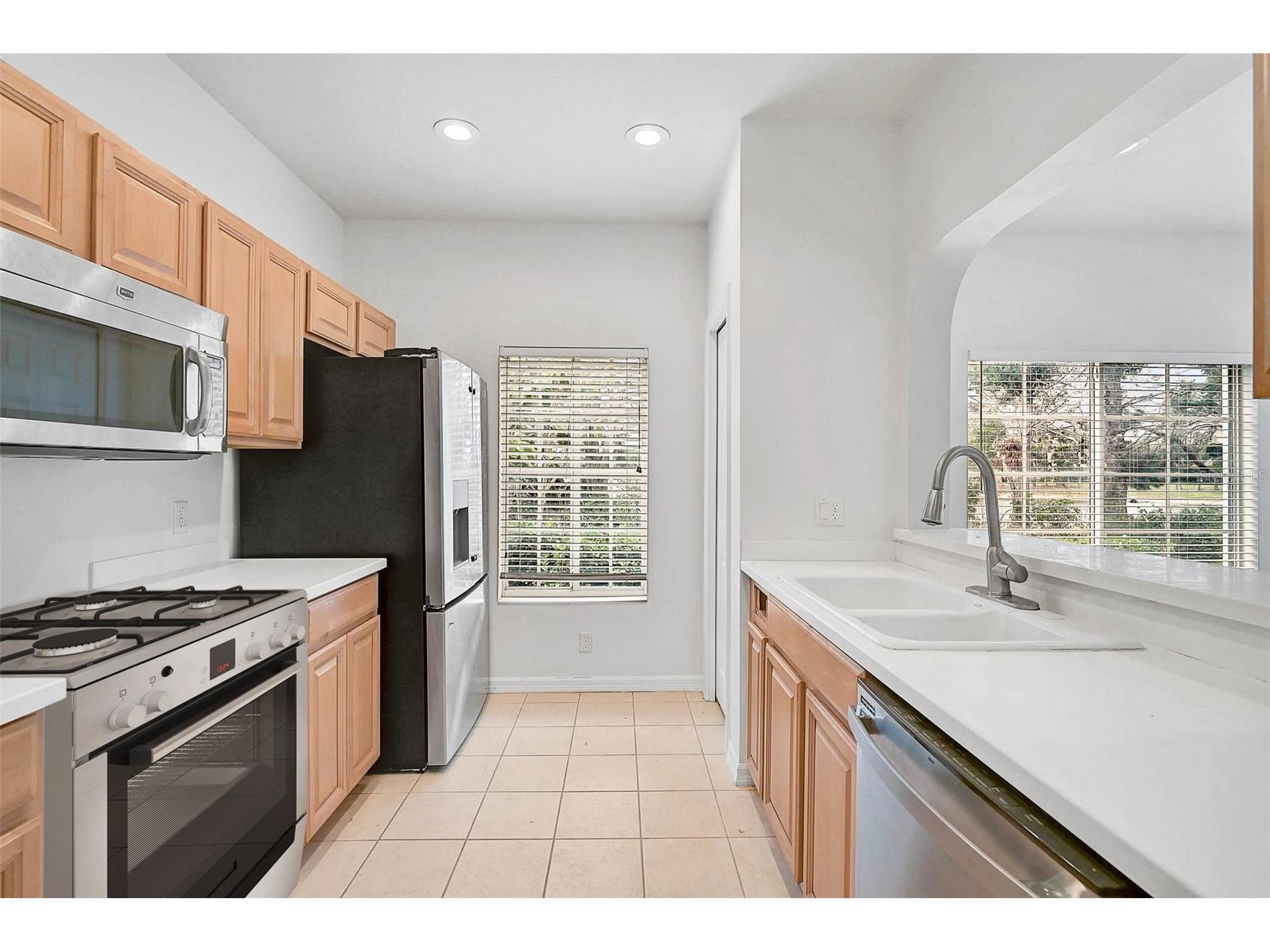 208 Cape Harbour Loop #108 Bradenton FL 34212 A4694091 image7