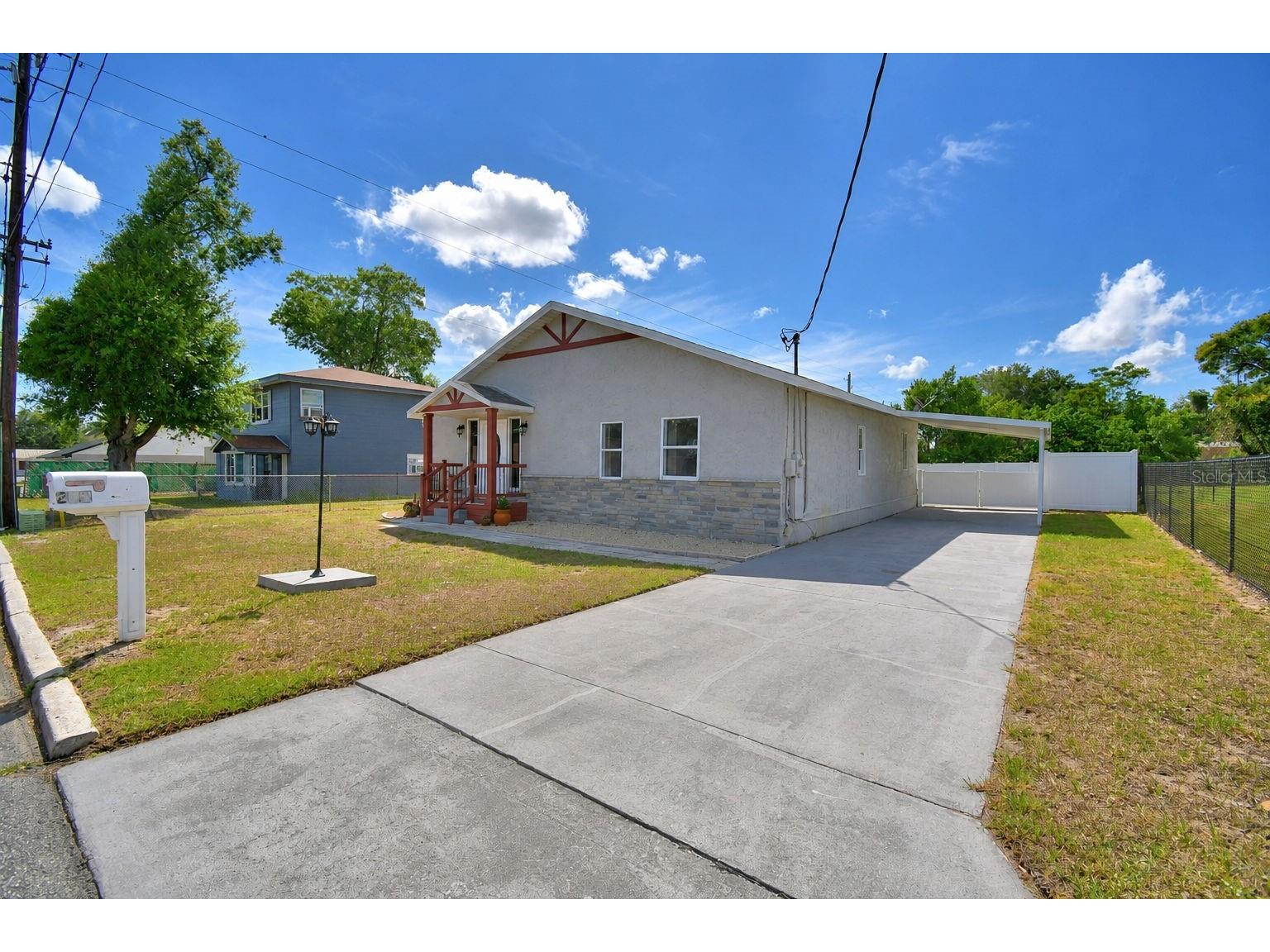 208 Center Street Auburndale FL 33823 S5150302 image3