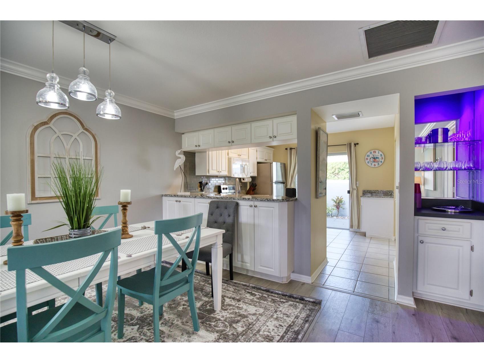 208 Cerromar Way S #26 Venice FL 34293 N6144764 image19