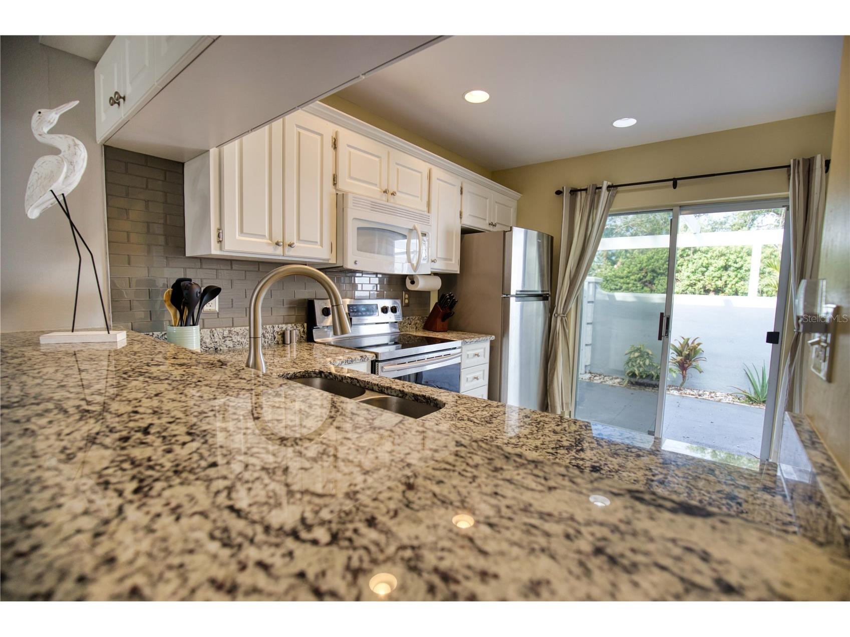208 Cerromar Way S #26 Venice FL 34293 N6144764 image20
