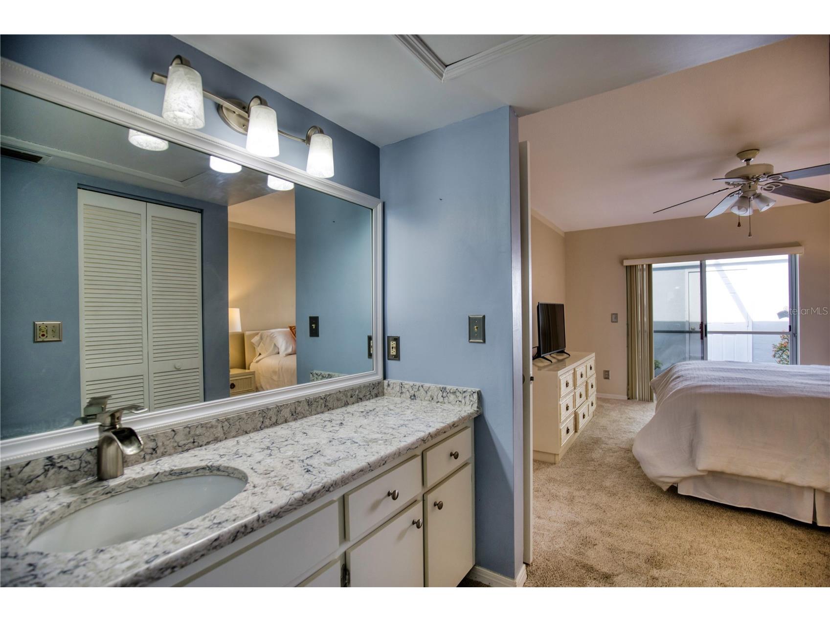 208 Cerromar Way S #26 Venice FL 34293 N6144764 image30