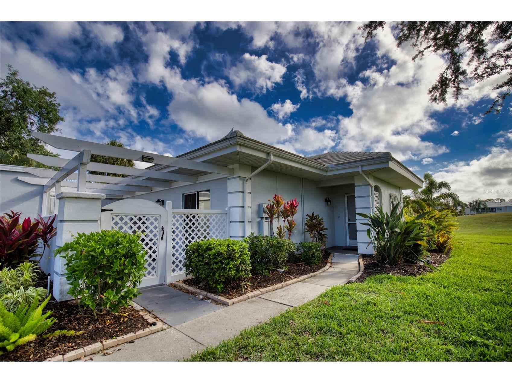 208 Cerromar Way S #26 Venice FL 34293 N6144764 image41