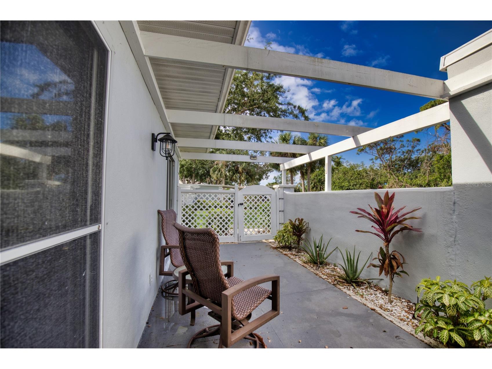 208 Cerromar Way S #26 Venice FL 34293 N6144764 image43