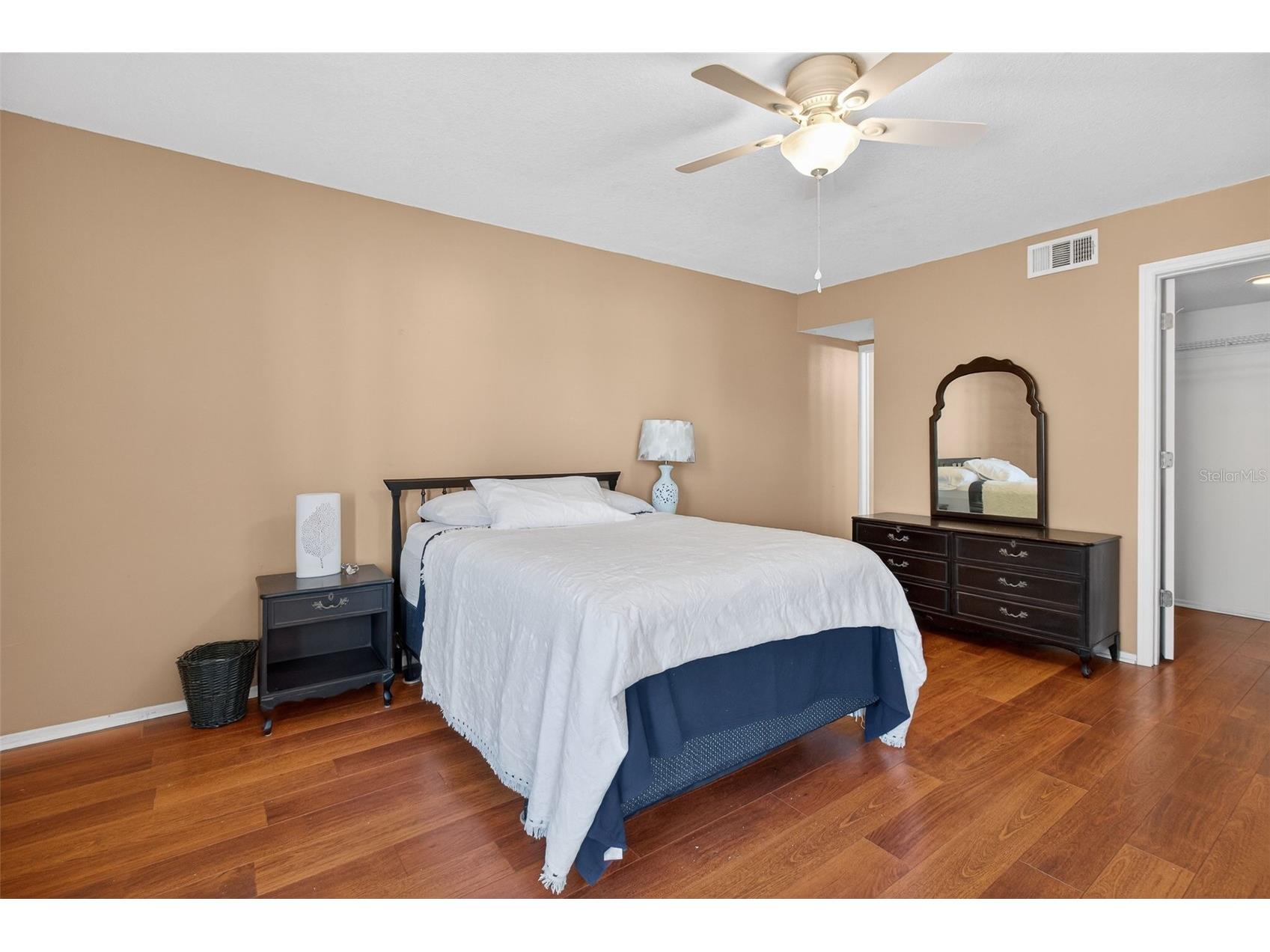 208 Cypress Court Oldsmar FL 34677 TB8475945 image16