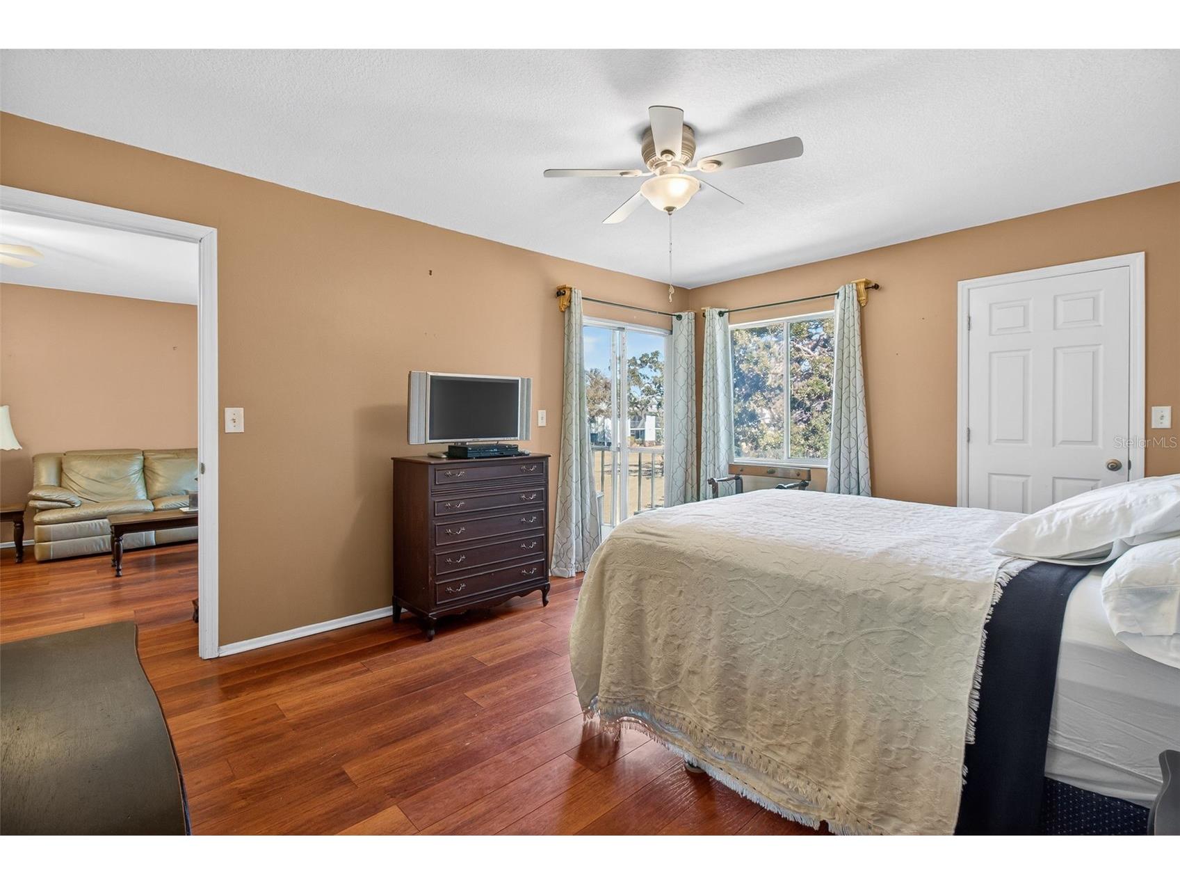 208 Cypress Court Oldsmar FL 34677 TB8475945 image17