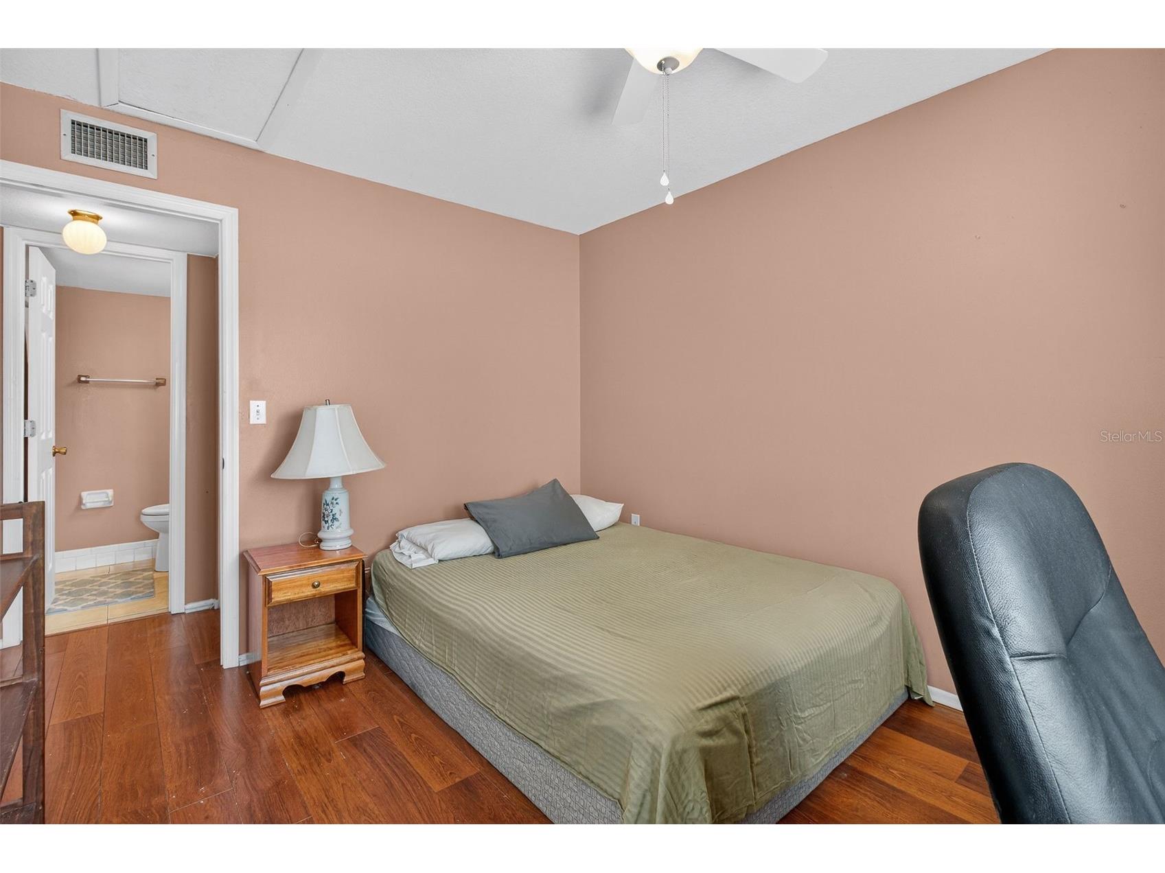 208 Cypress Court Oldsmar FL 34677 TB8475945 image22