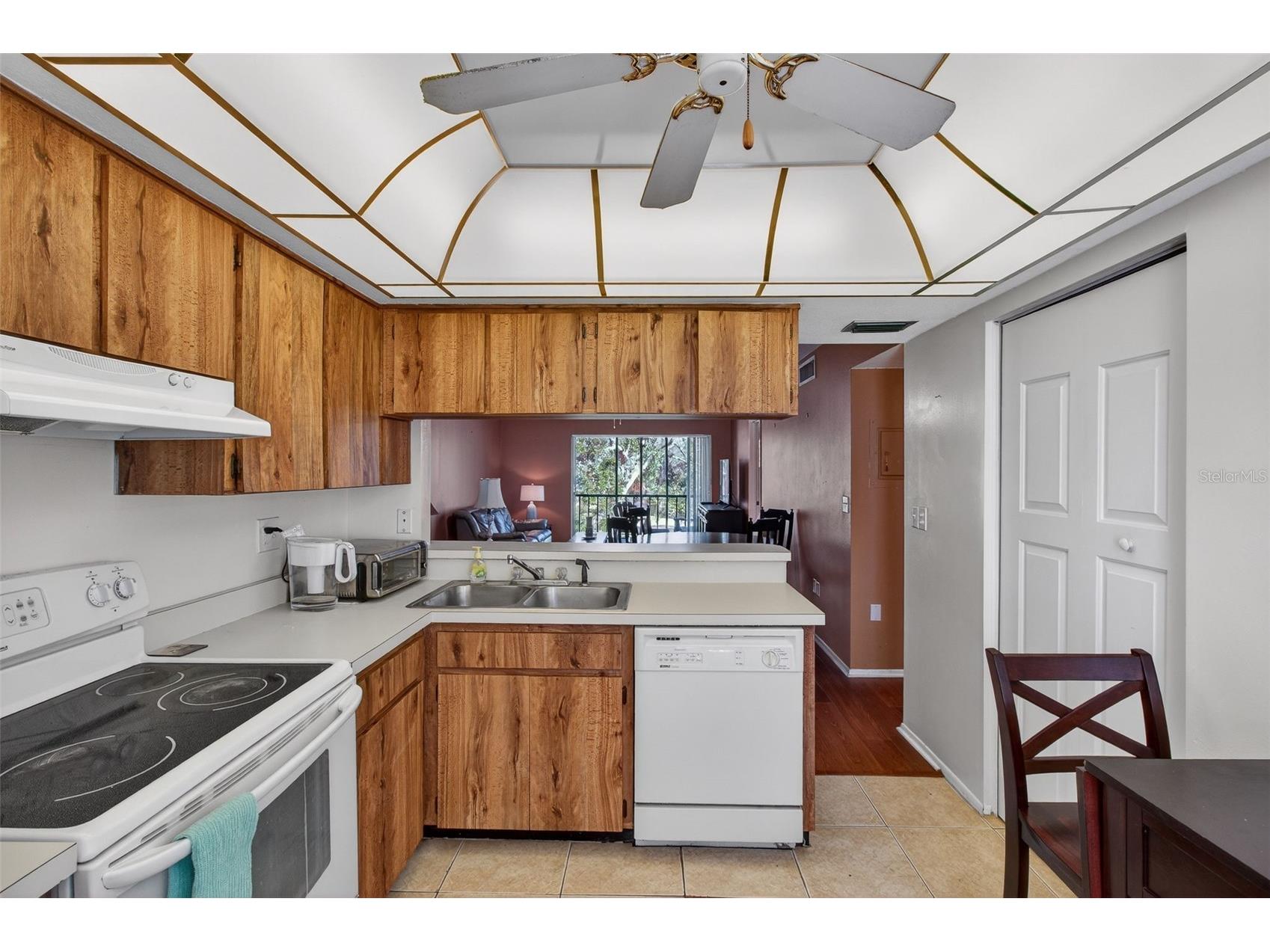 208 Cypress Court Oldsmar FL 34677 TB8475945 image9