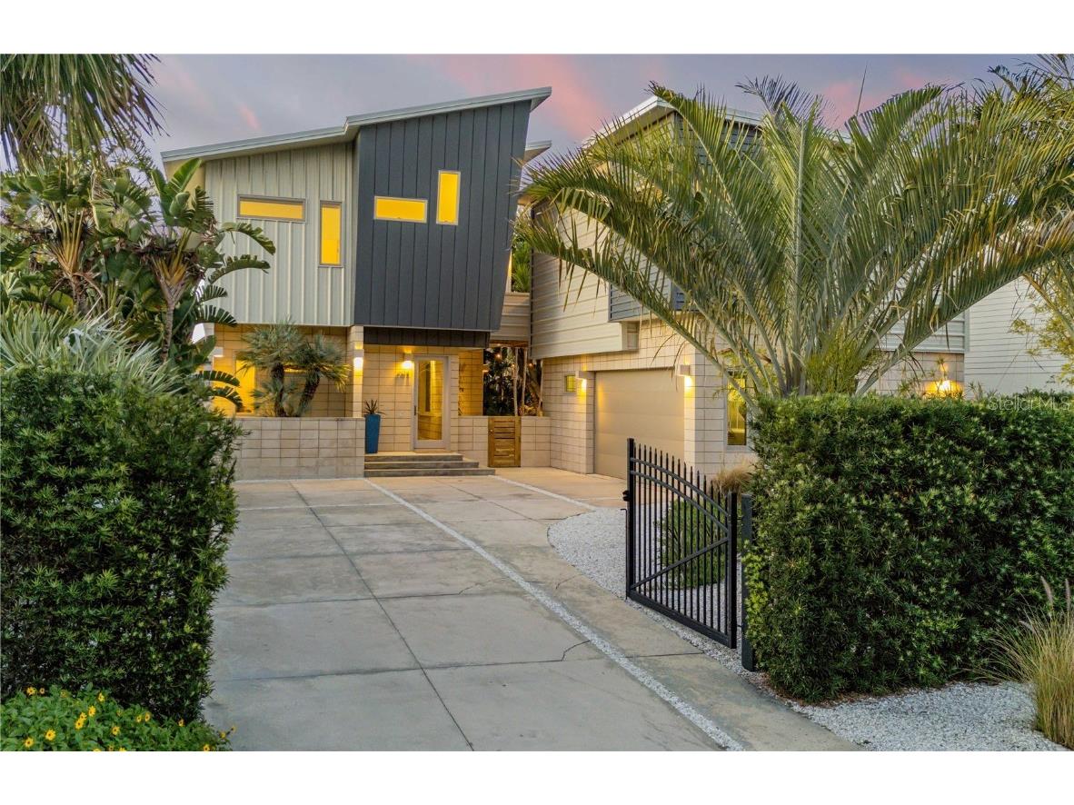 208 Dune Circle New Smyrna Beach FL 32169 NS1084248 image1