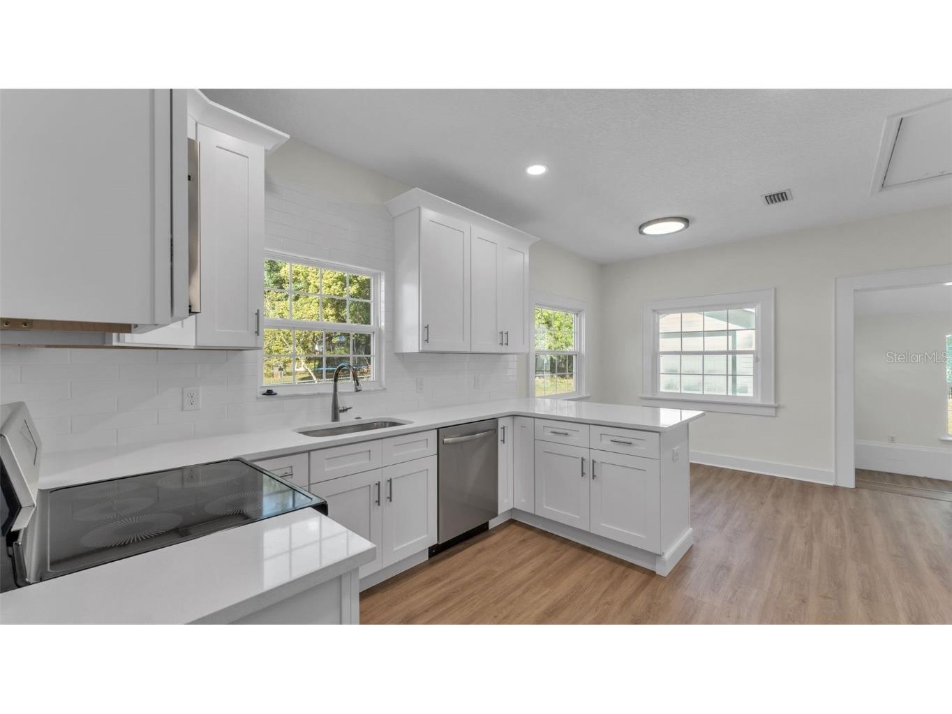 208 E Poinsettia Street Lakeland FL 33803 L4957891 image8