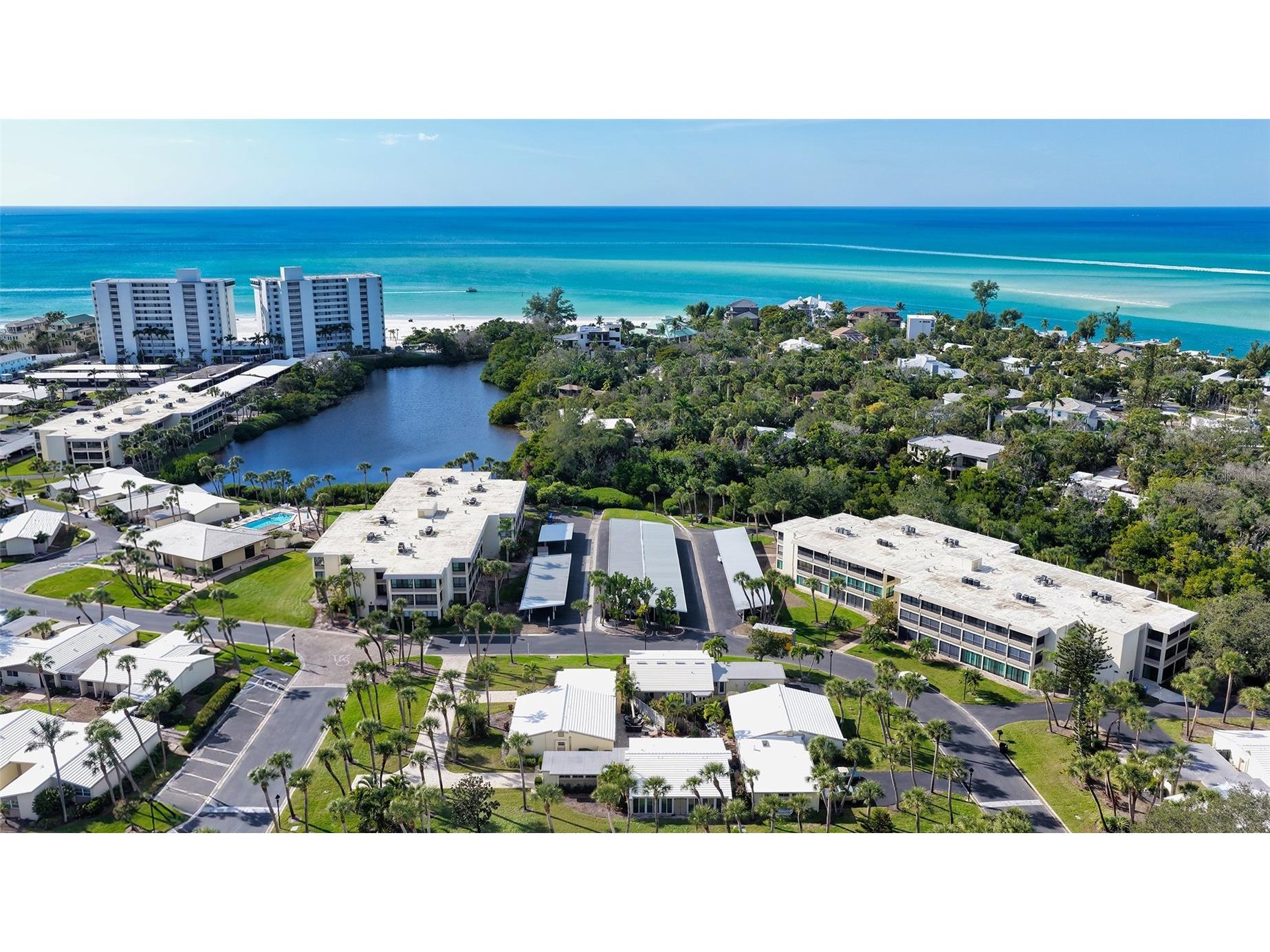 208 Hourglass Way #V11 Sarasota FL 34242 A4688135 image1