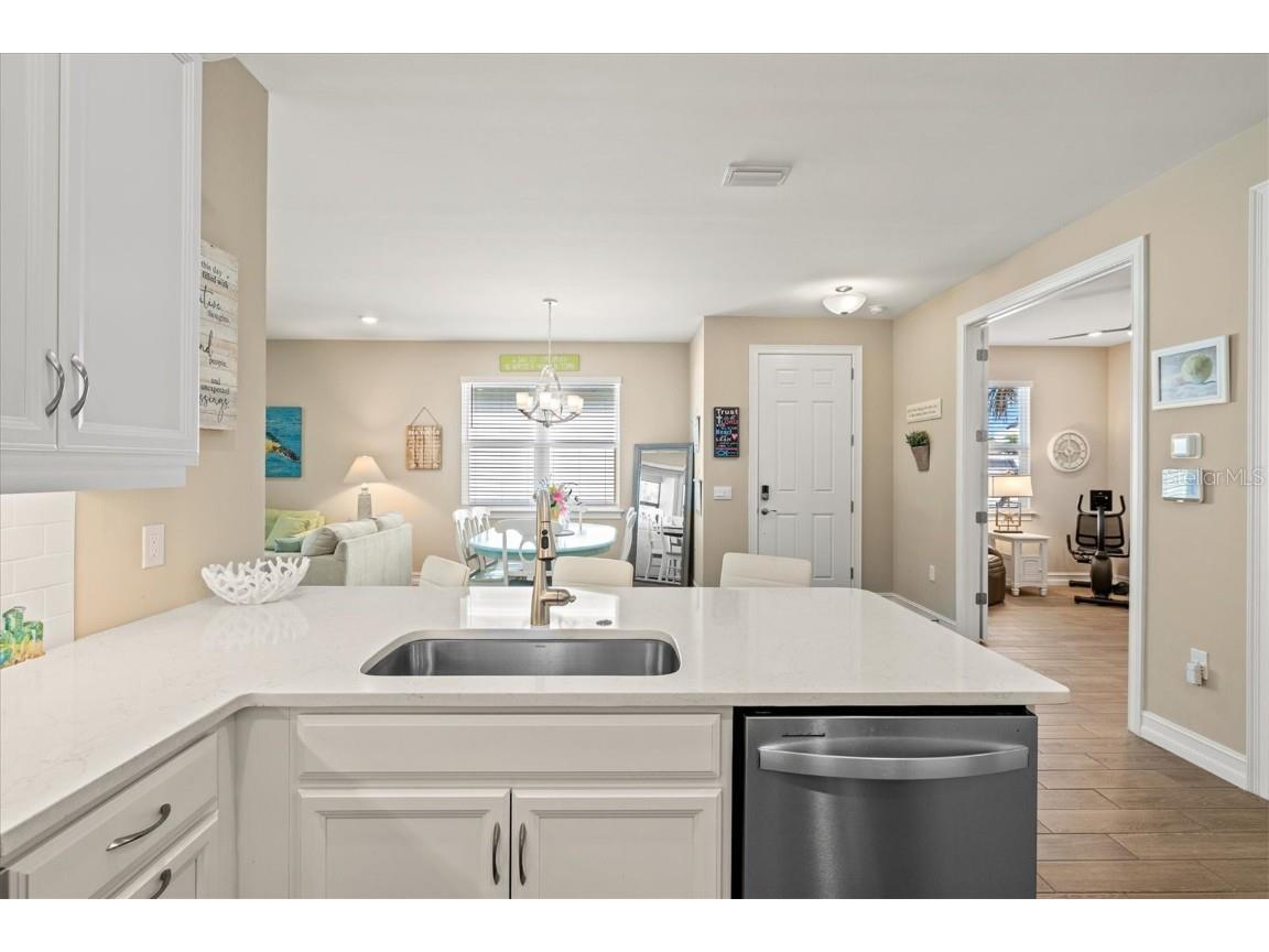 208 Ibiza Loop Venice FL 34292 N6141879 image15