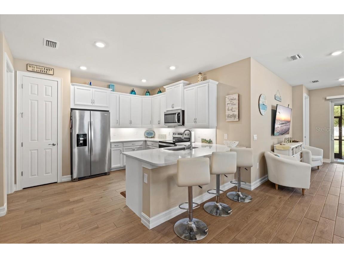 208 Ibiza Loop Venice FL 34292 N6141879 image17