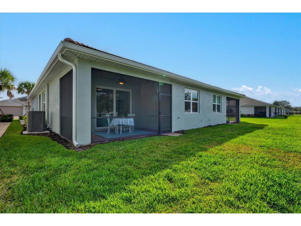 208 Ibiza Loop Venice FL 34292 N6141879 image5