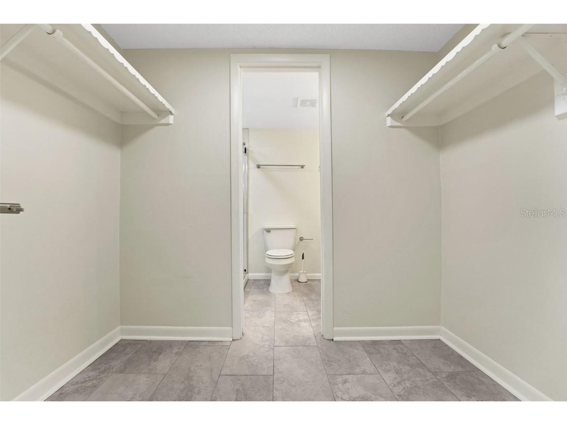 208 Lake Howard Drive NW #104 Winter Haven FL 33880 P4935096 image13