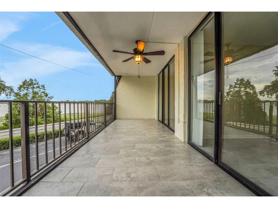 208 Lake Howard Drive NW #104 Winter Haven FL 33880 P4935096 image19