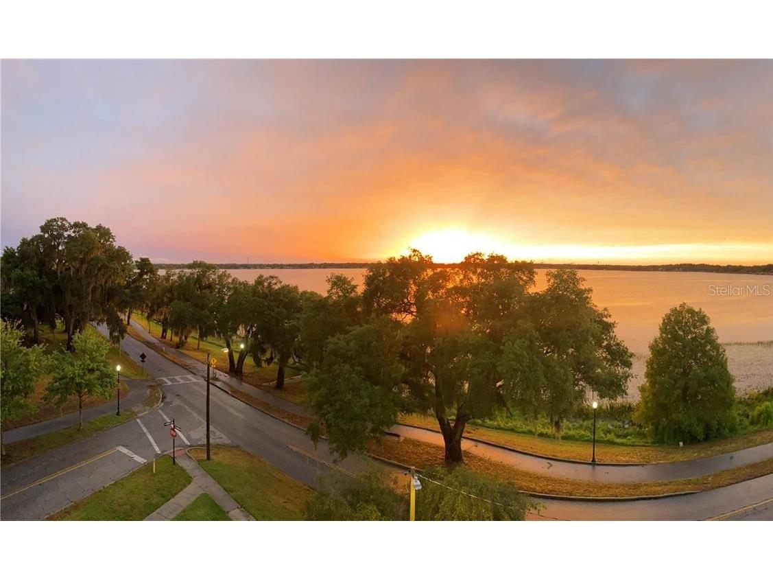 208 Lake Howard Drive NW #104 Winter Haven FL 33880 P4935096 image2