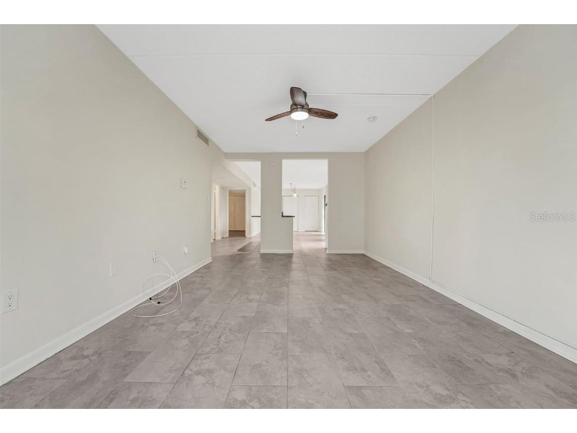 208 Lake Howard Drive NW #104 Winter Haven FL 33880 P4935096 image7