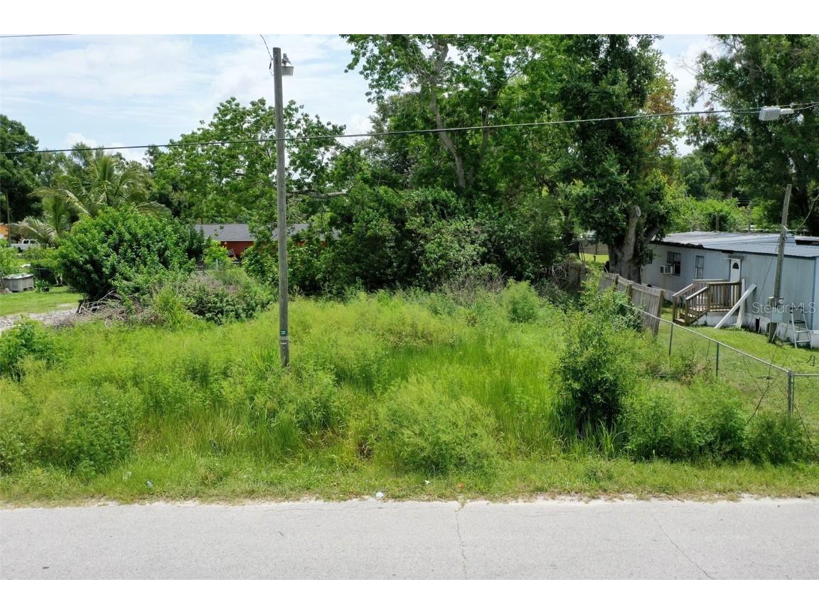 208 Maple Street Winter Haven FL 33880 P4926180 image1