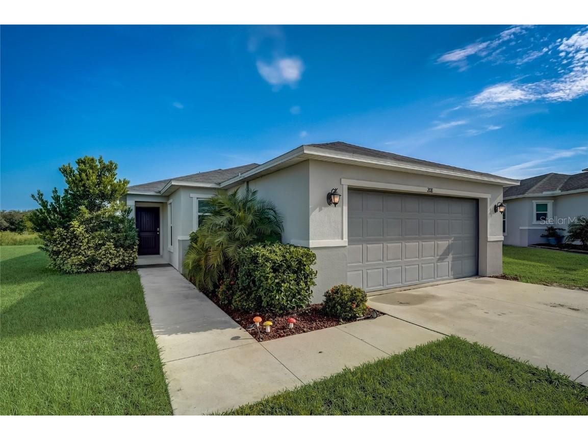 208 Miles Court Davenport FL 33837 O6183875 image1