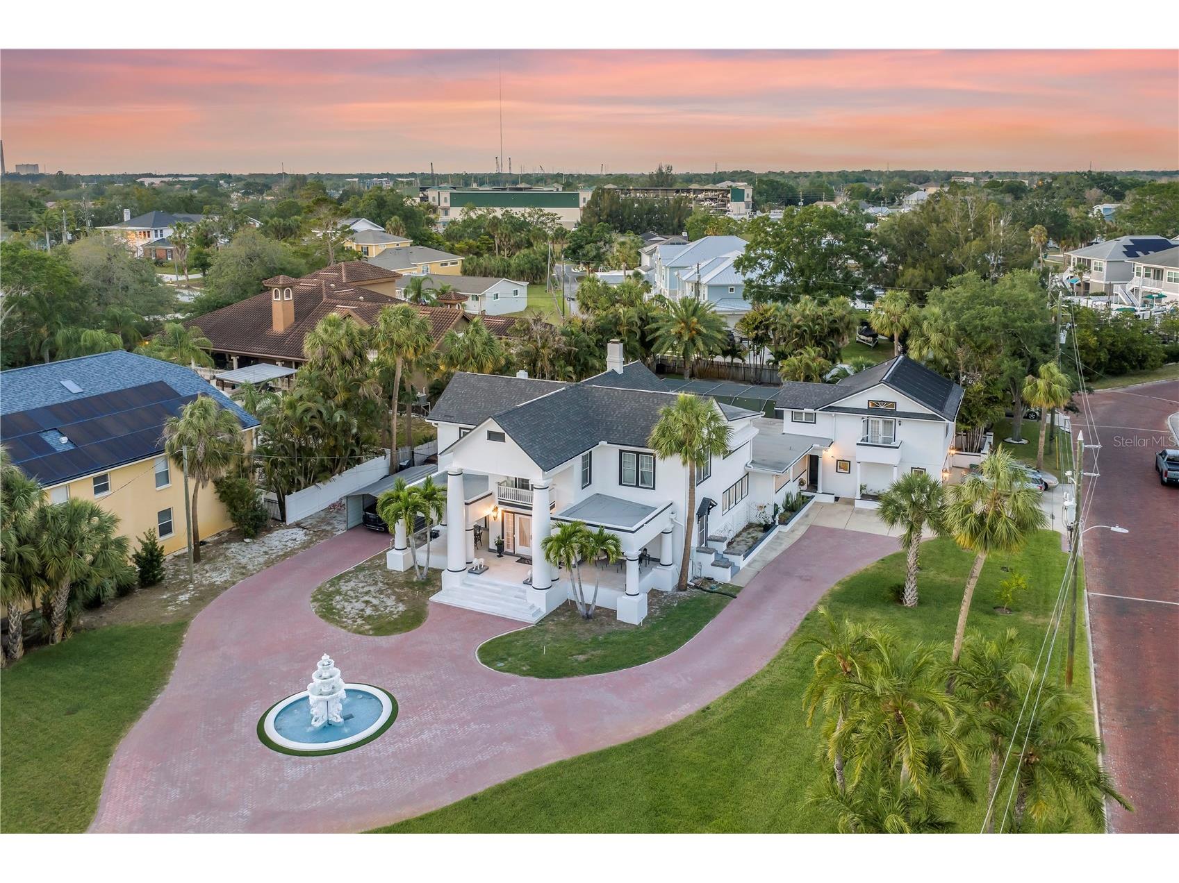 208 N Spring Boulevard Tarpon Springs FL 34689 - SPRING BAYOU TB8507316 image83