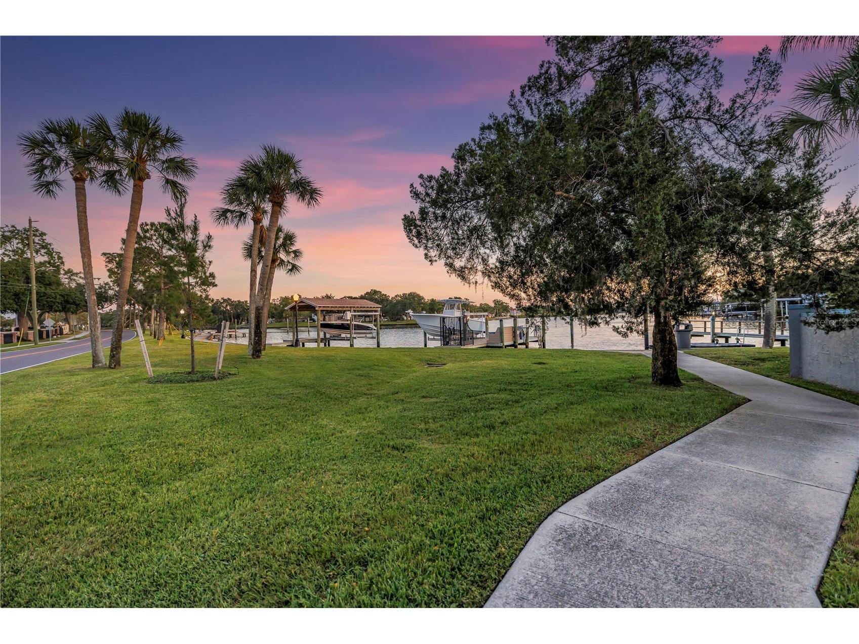 208 N Spring Boulevard Tarpon Springs FL 34689 - SPRING BAYOU TB8507316 image84
