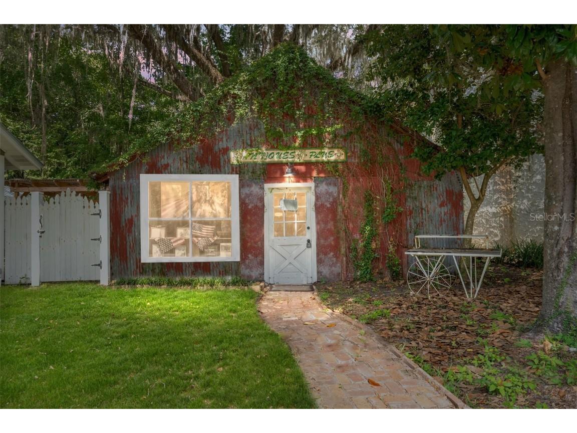 208 NE 1st Street Micanopy FL 32667 OM699642 image2