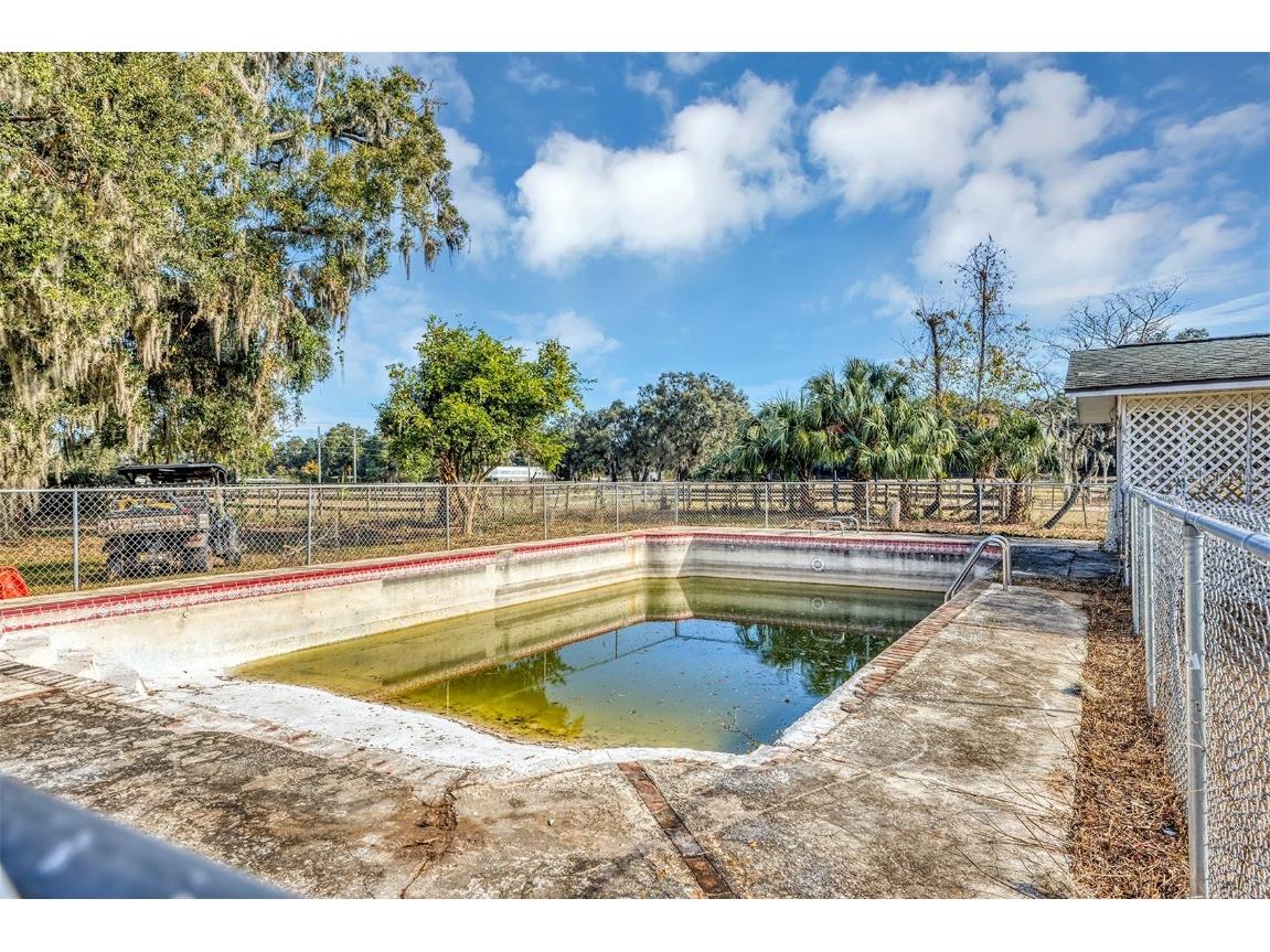 208 NE 70th Street Ocala FL 34479 OM691016 image23