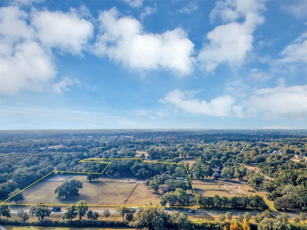 208 NE 70th Street Ocala FL 34479 OM691016 image57