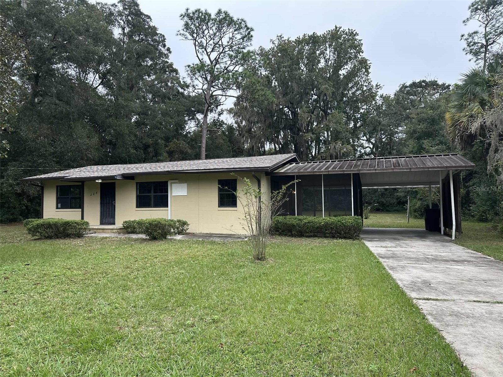 208 NW 26th Street Ocala FL 34475 OM709533 image1