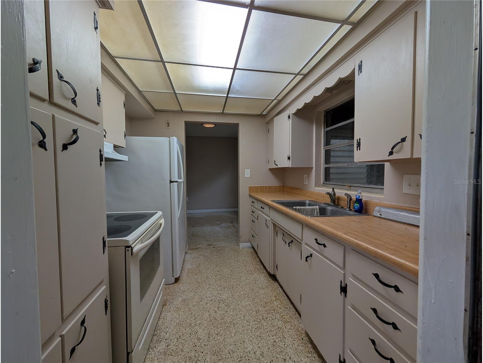 208 Oakwood Drive Brooksville FL 34601 TB8496608 image4