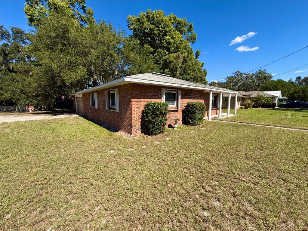 208 Palm Way Tavares FL 32778 G5103376 image44