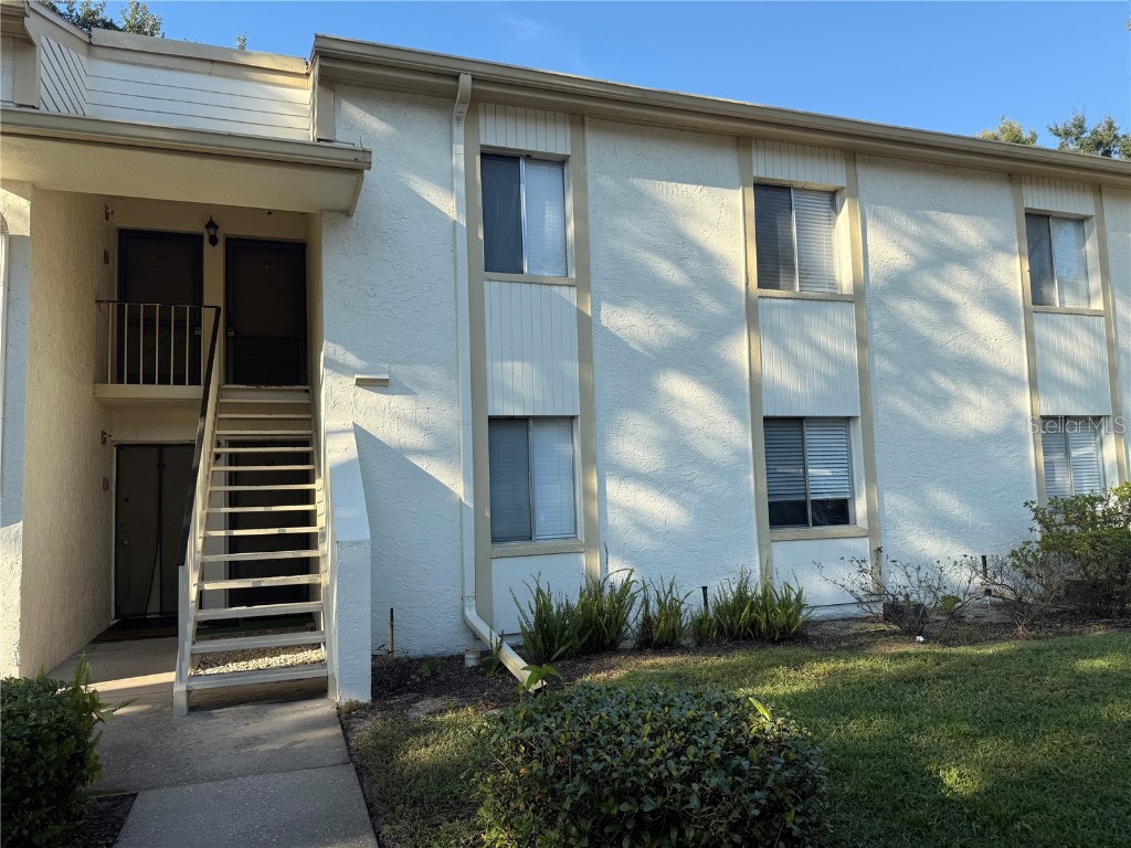 208 Palmetto Ct #208 Oldsmar FL 34677 W7877305 image1