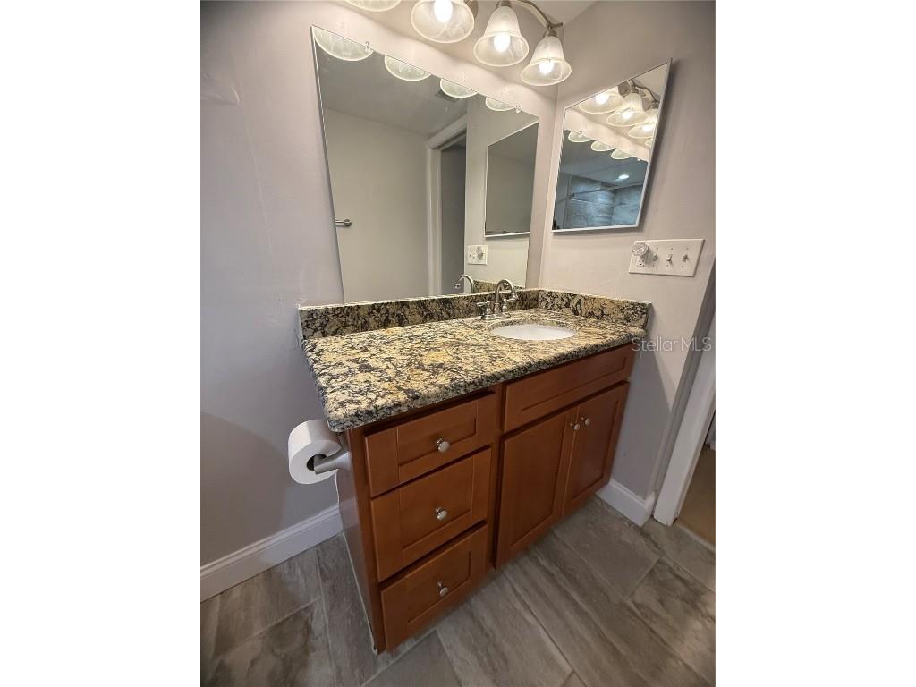 208 Palmetto Ct #208 Oldsmar FL 34677 W7877305 image15