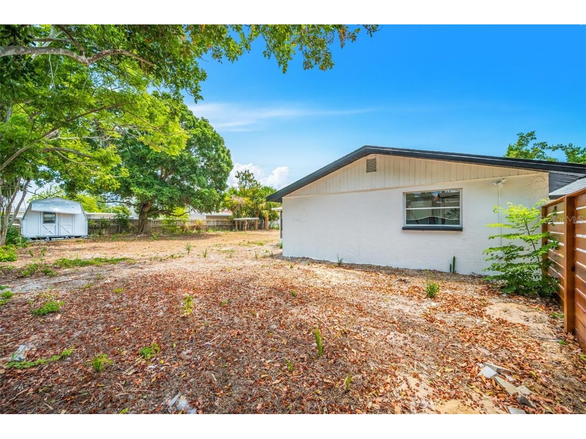 208 Palmetto Road W, Nokomis, FL, 34275 MLS T3532629 Edina Realty