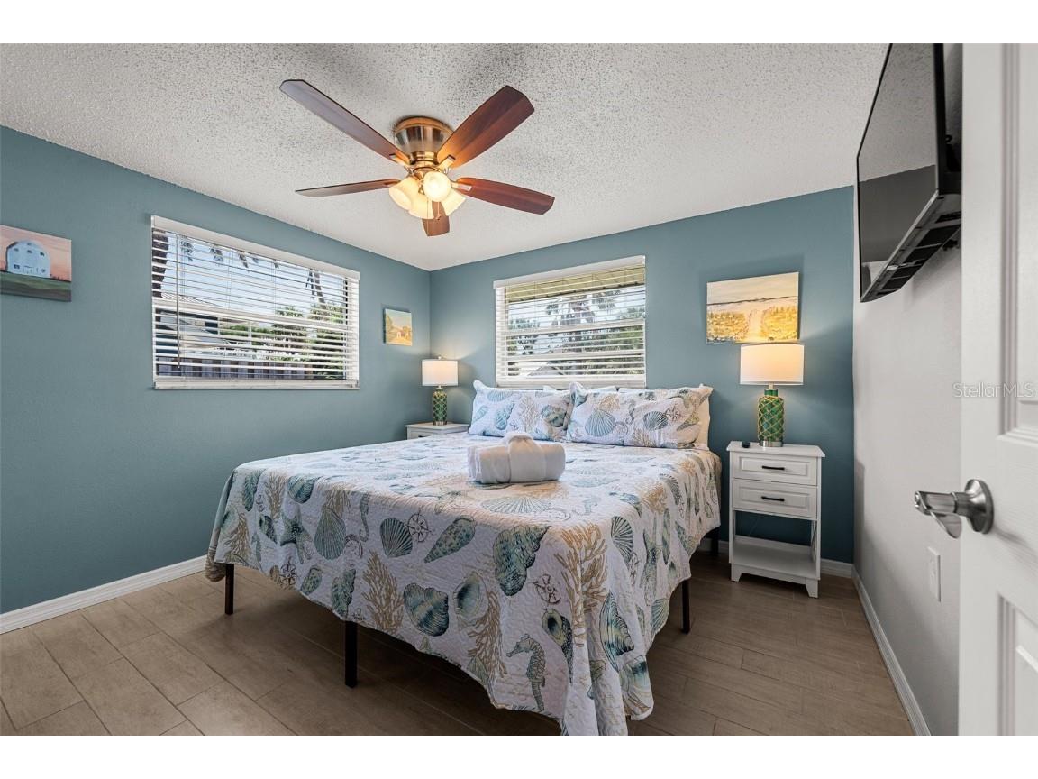 208 Peacock Lane Holmes Beach FL 34217 A4651677 image29