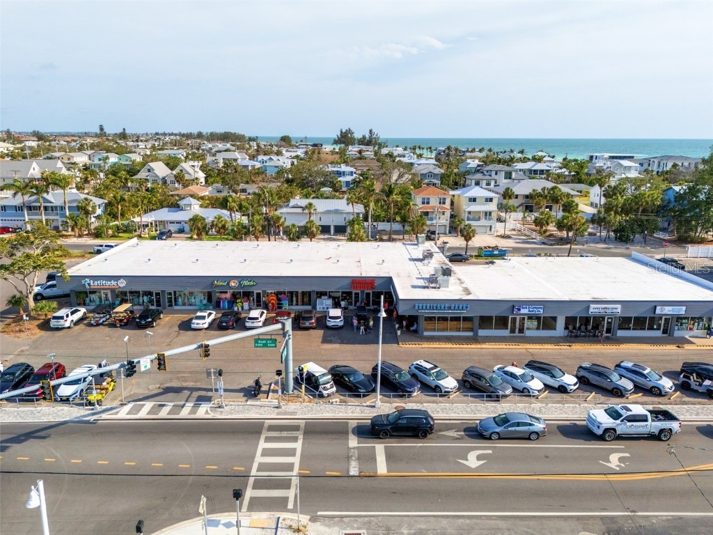 208 Peacock Lane Holmes Beach FL 34217 A4651677 image40