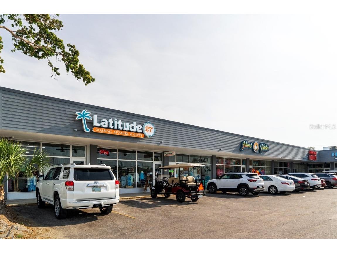 208 Peacock Lane Holmes Beach FL 34217 A4651677 image41