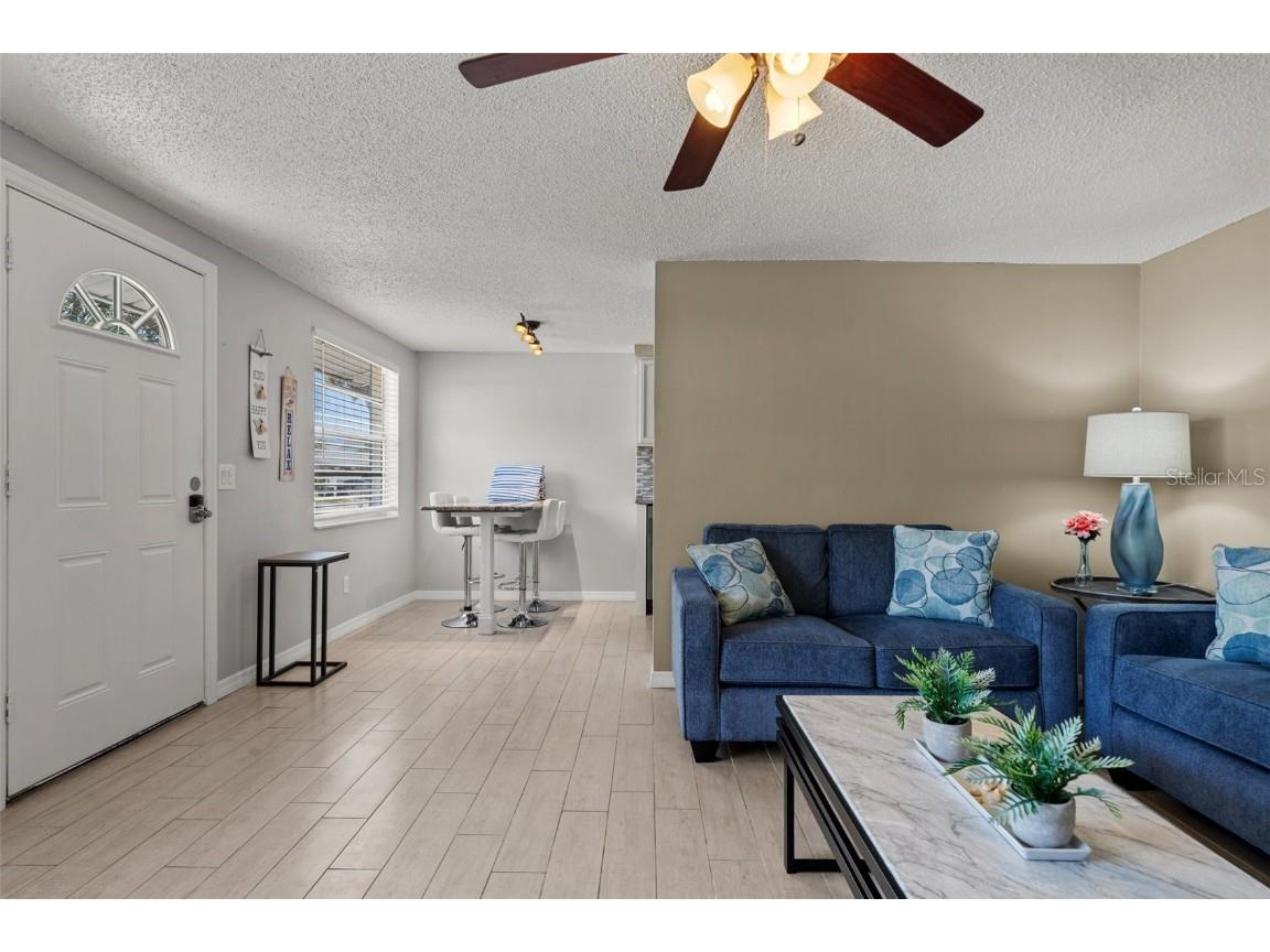 208 Peacock Lane Holmes Beach FL 34217 A4651677 image7