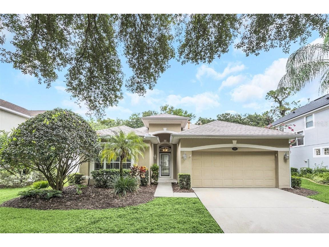 208 Ridgeway Boulevard Deland FL 32724 V4934221 image1
