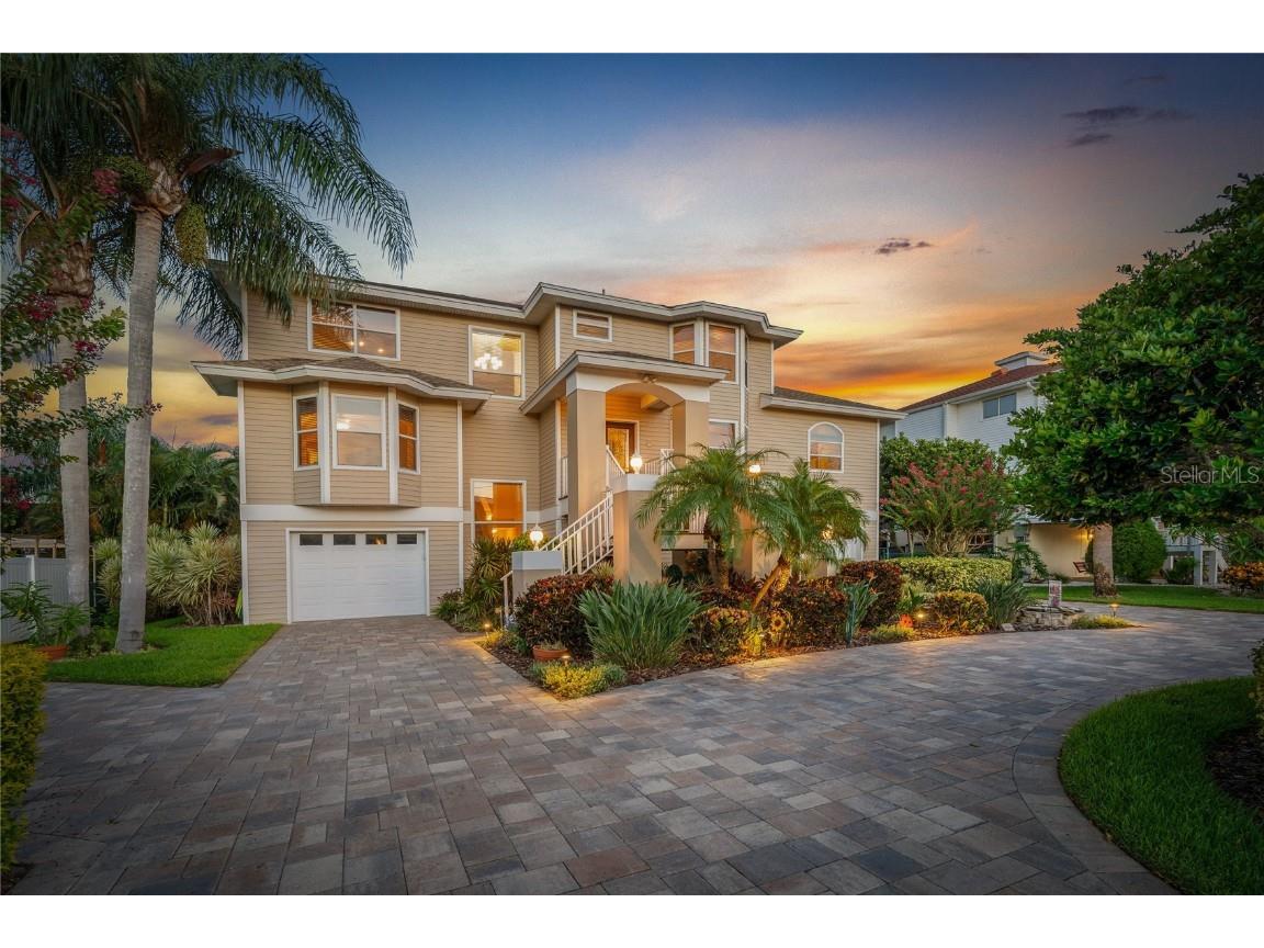 208 Shore Drive Palm Harbor FL 34683 - GULF OF MEXICO U8210660 image1