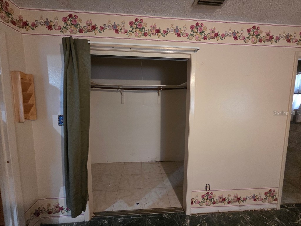 208 SW 3rd Avenue Mulberry FL 33860 TB8426446 image19