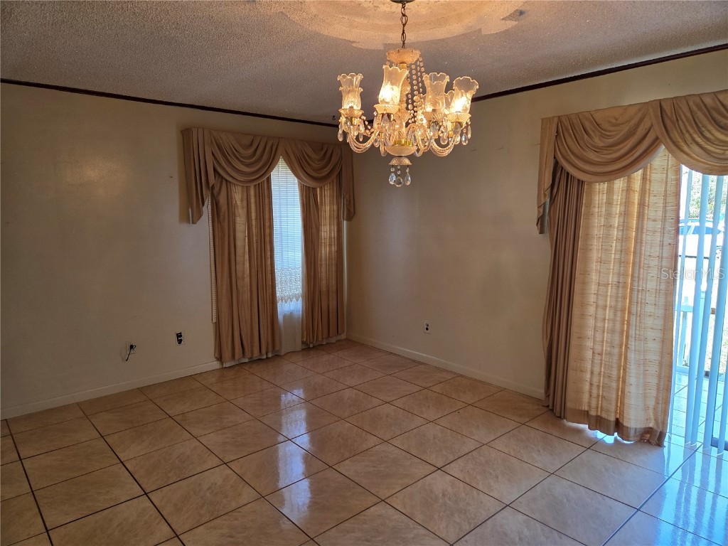 208 SW 3rd Avenue Mulberry FL 33860 TB8426446 image5